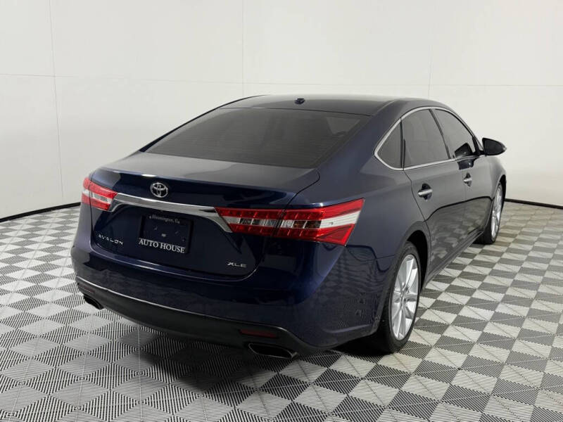 2014 Toyota Avalon XLE