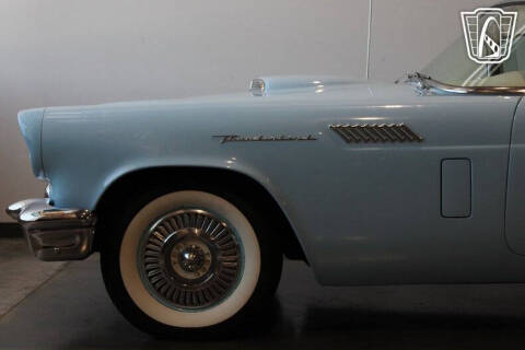 1957 Ford Thunderbird