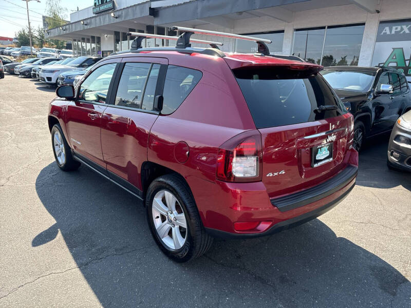 Used 2016 Jeep Compass Latitude with VIN 1C4NJDEB9GD781530 for sale in Edmonds, WA