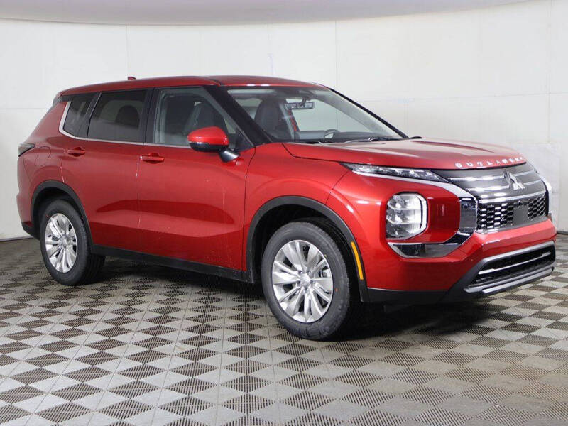 2026 Mitsubishi Outlander ES