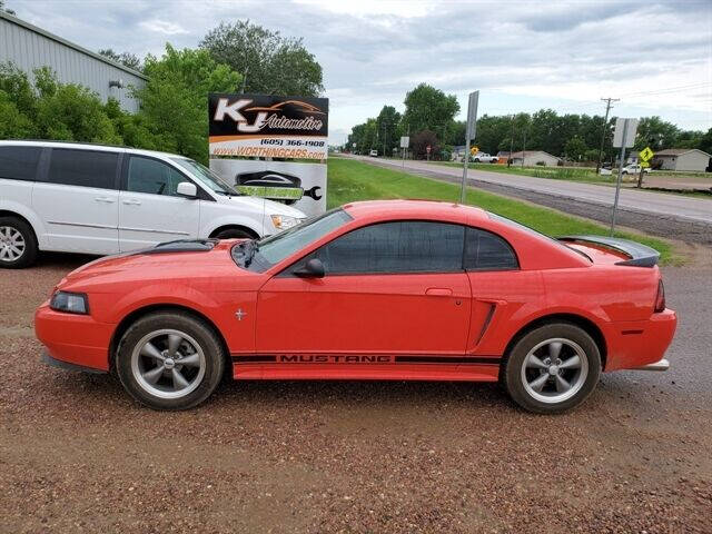 2000 Ford Mustang
