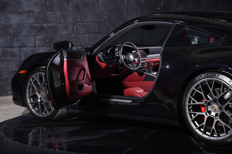 2024 Porsche 911 Carrera S