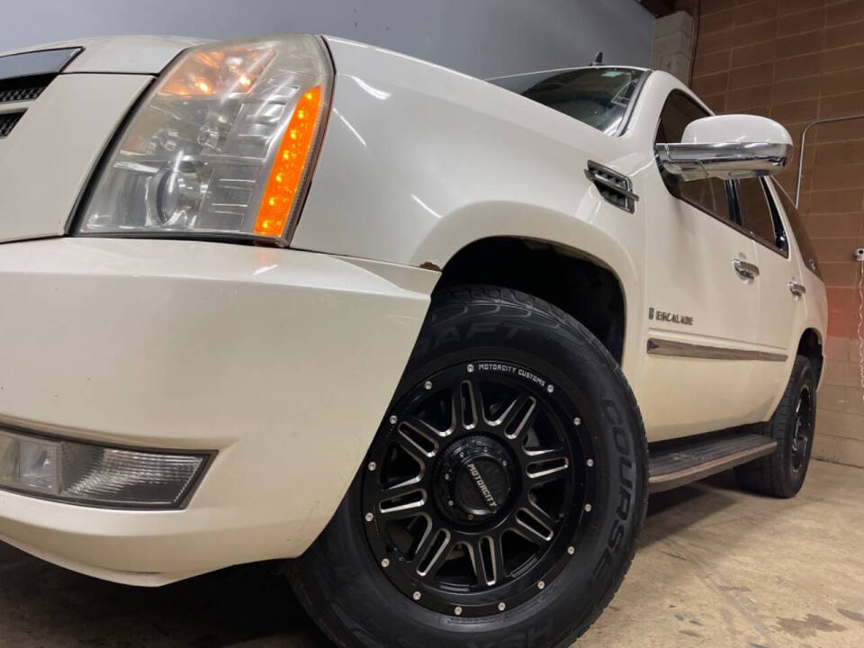 2007 Cadillac Escalade for sale at Sapphire Motors in Gurnee, IL