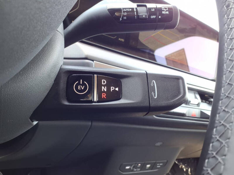 2026 Kia EV9 Wind