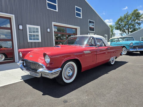 1957 Ford Thunderbird