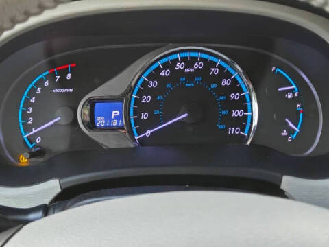 2012 Toyota Sienna XLE 8-Passenger