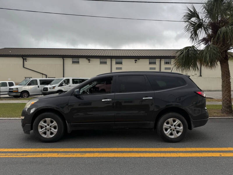 2017 Chevrolet Traverse LS