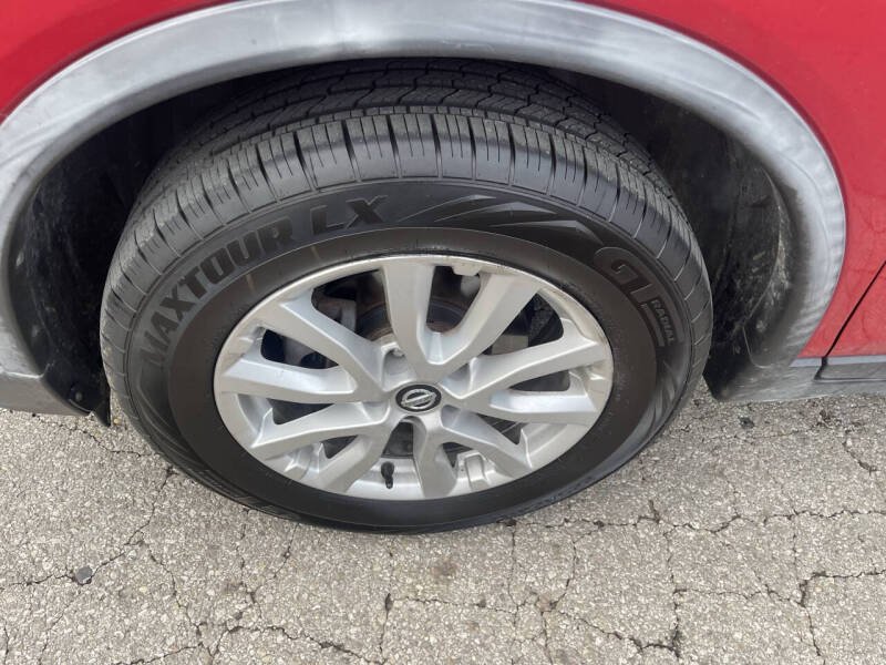 2017 Nissan Rogue SV