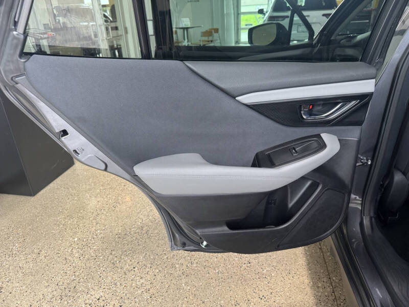 2023 Subaru Outback Premium