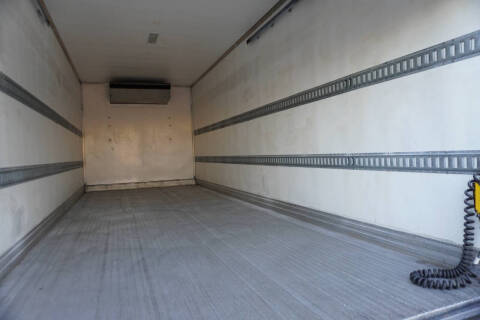 2018 Freightliner M2 106