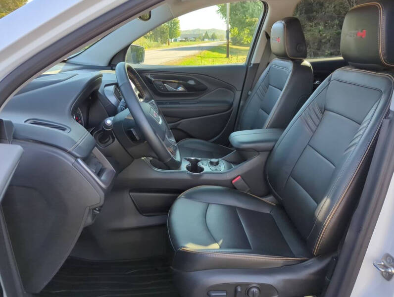 2024 GMC Terrain AT4