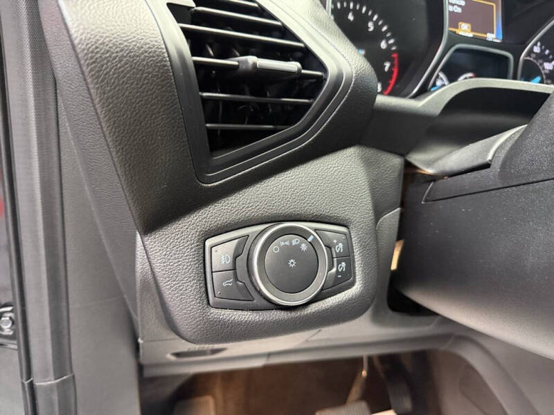 2019 Ford Escape SEL