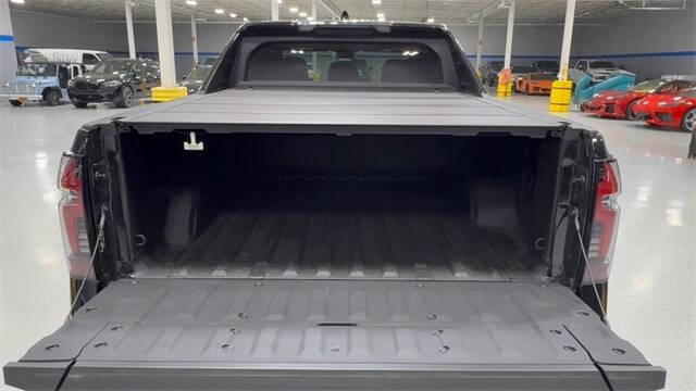 2025 Chevrolet Silverado EV RST