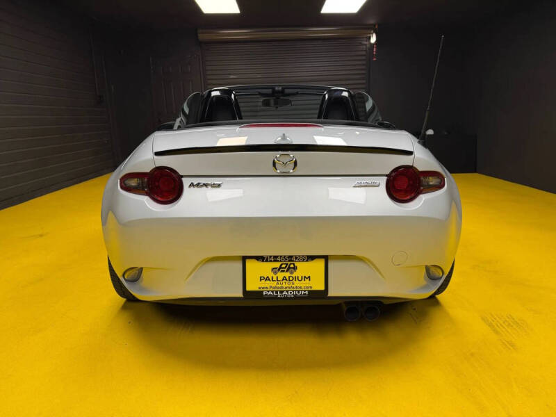 2016 Mazda MX-5 Miata Club