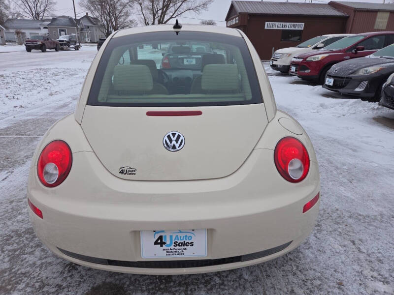 2009 Volkswagen New Beetle
