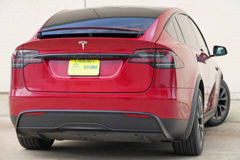 2023 Tesla Model X Standard Range