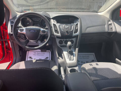 2012 Ford Focus SE