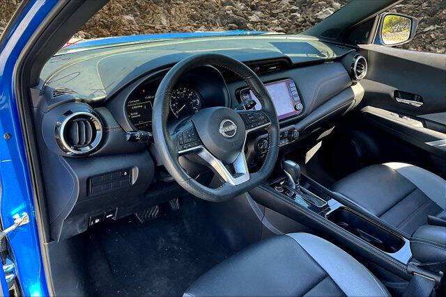 2023 Nissan Kicks SR