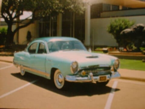 1954 Kaiser Manhattan