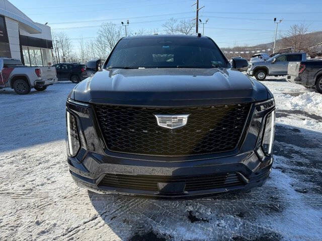 2025 Cadillac Escalade ESV Sport