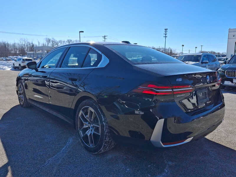 2024 BMW i5 eDrive40