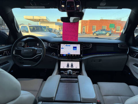 2025 Jeep Grand Wagoneer