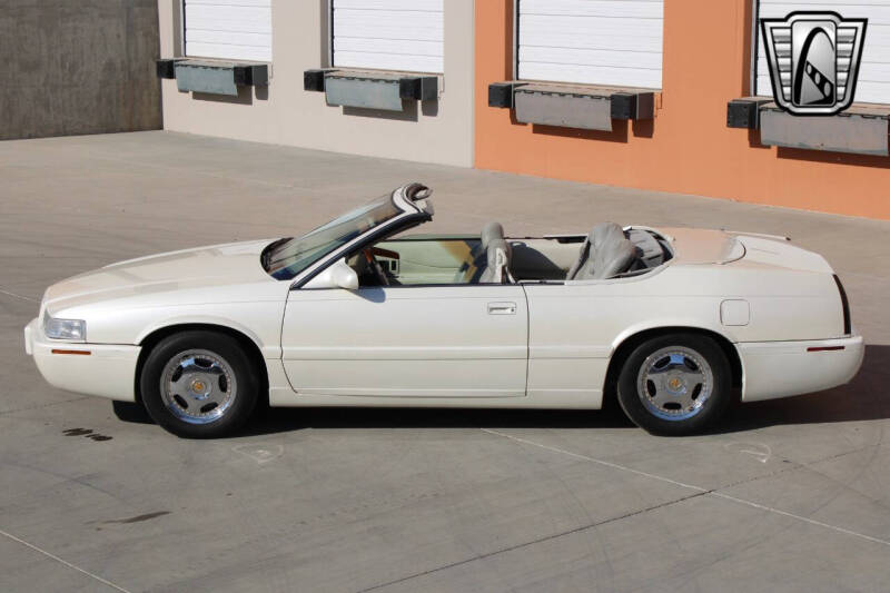 2002 Cadillac Eldorado ETC