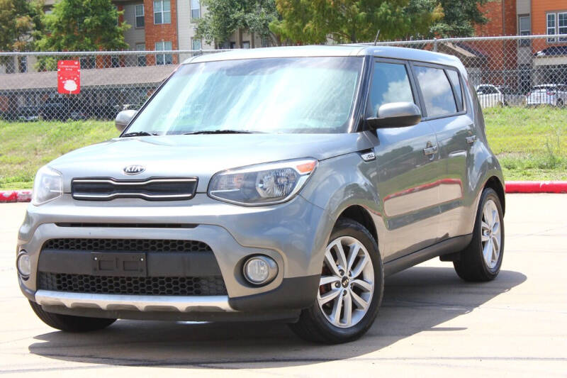 2018 Kia Soul for sale at MBK AUTO GROUP , INC in Houston TX