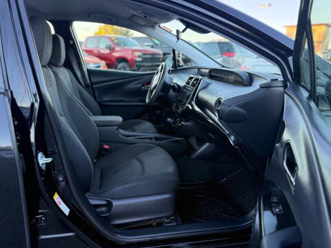 2017 Toyota Prius Two