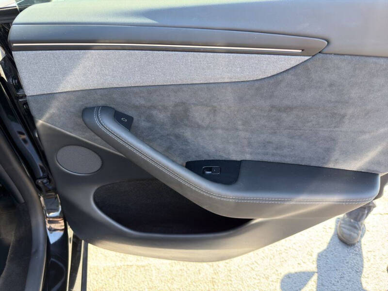 2026 Tesla Model Y Long Range