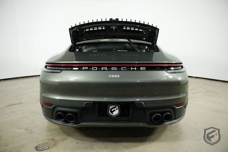 2022 Porsche 911