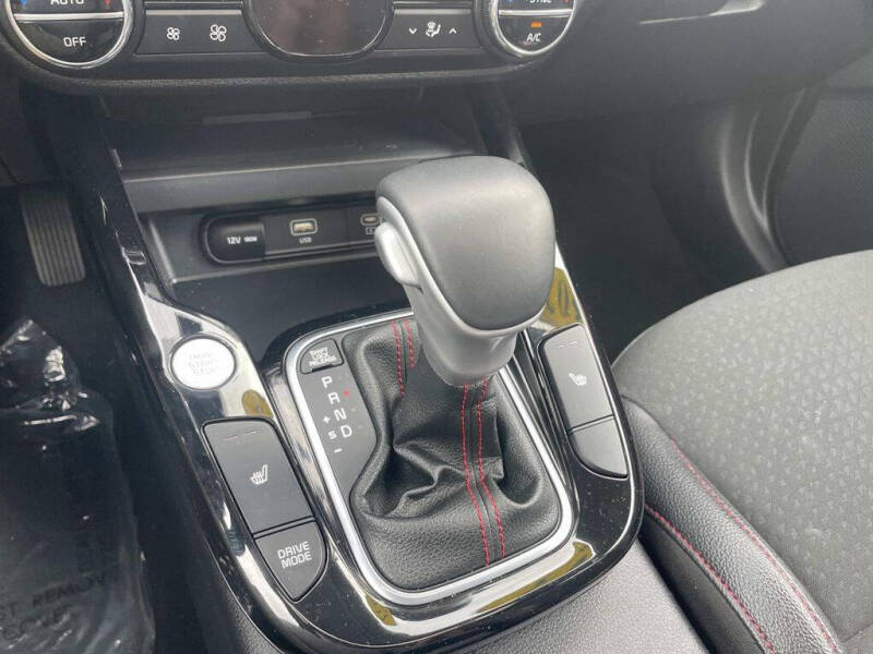 2023 Kia Soul GT-Line