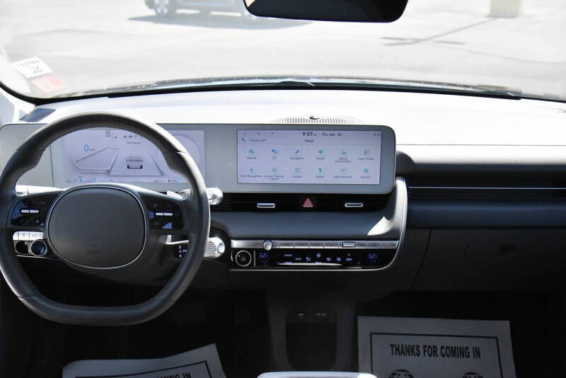 2024 Hyundai Ioniq 5 SEL
