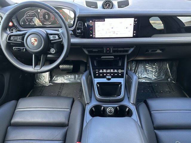 2024 Porsche Cayenne Coupe