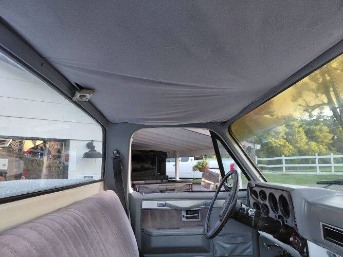 1987 Chevrolet Silverado 1500 SS Classic