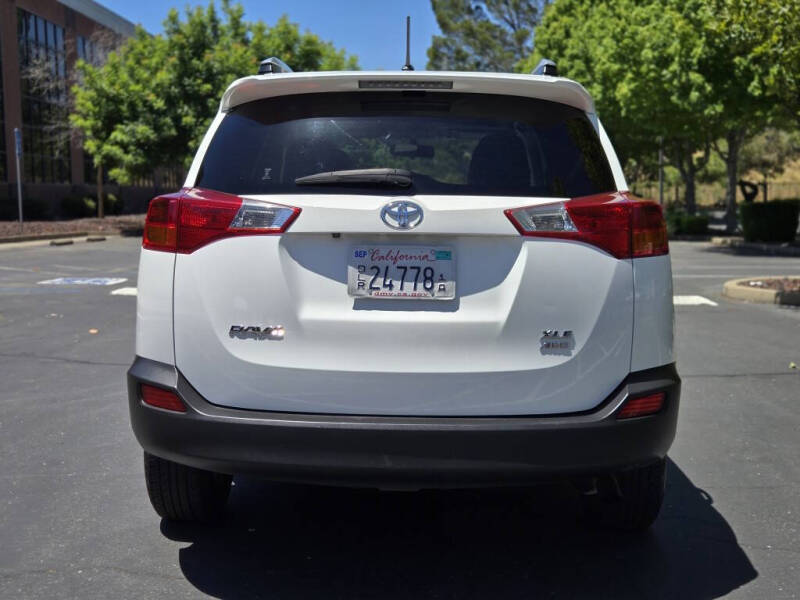 2013 Toyota RAV4 XLE