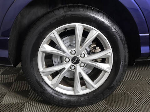 2022 Audi Q3 quattro S line Premium 45 TFSI