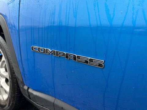 2022 Jeep Compass Latitude Lux