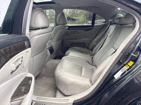 2007 Lexus LS 460