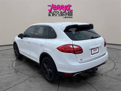 2014 Porsche Cayenne Platinum