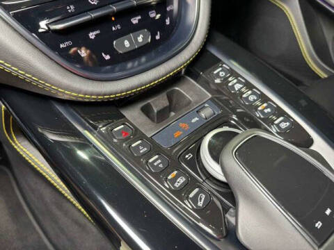 2021 Aston Martin DBX