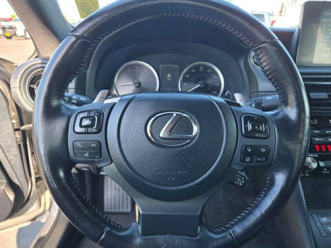 2023 Lexus IS 300