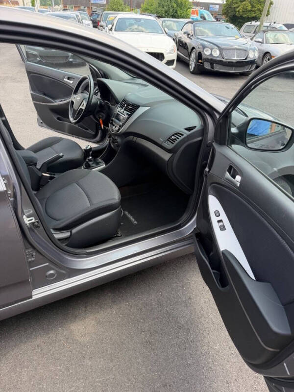 2015 Hyundai Accent Sport