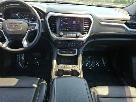 2021 GMC Acadia SLT