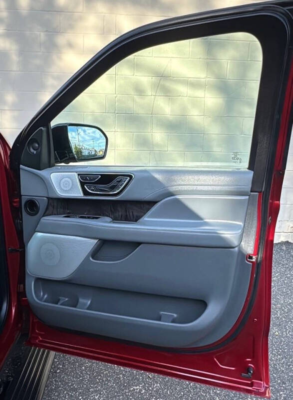 2019 Lincoln Navigator L Reserve