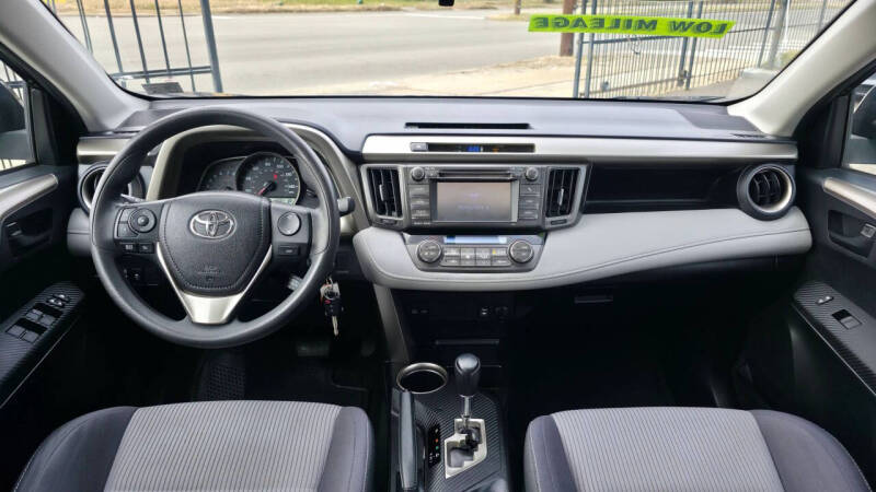 2013 Toyota RAV4 XLE