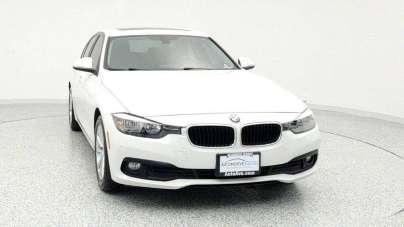 2017 BMW 3 Series 320i xDrive