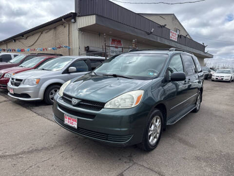 2004 Toyota Sienna for sale at Six Brothers Mega Lot in Youngstown OH