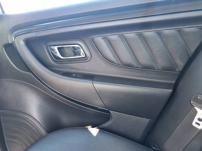 2010 Ford Taurus SHO