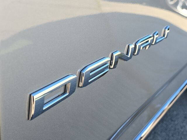 2024 GMC Yukon Denali Ultimate